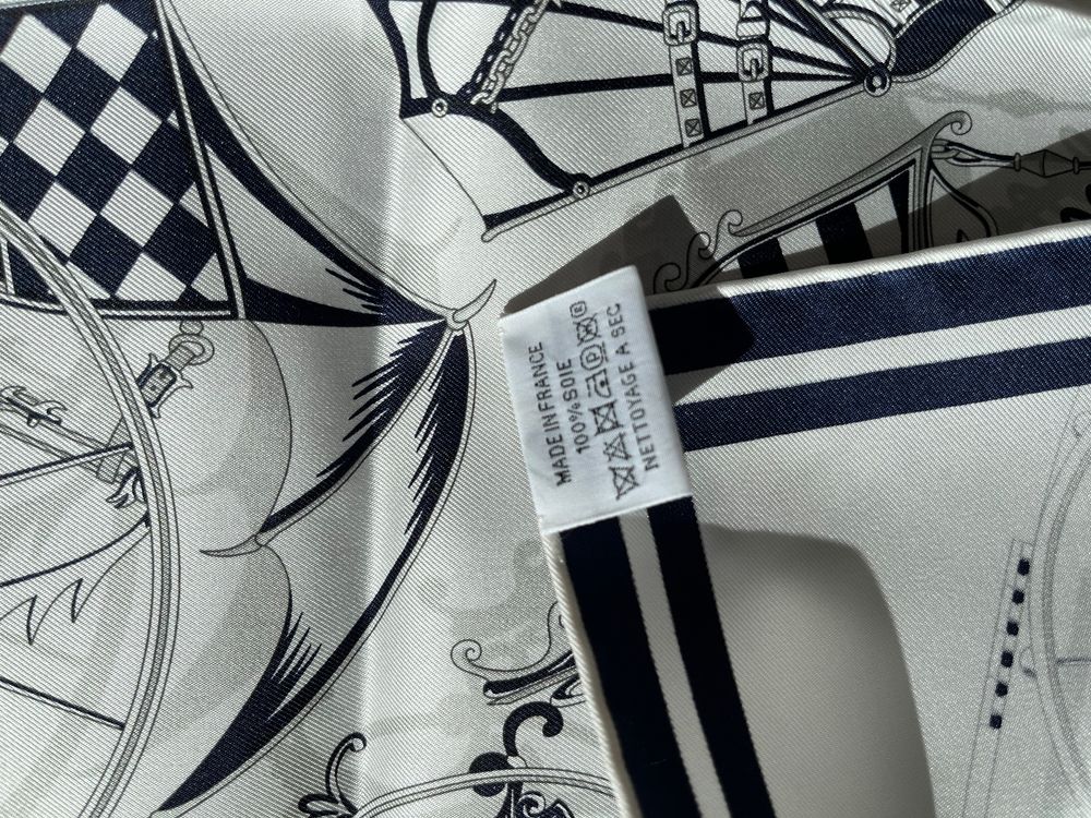 Hermès Gavroche 45 Voitures en Equilibre (Neuve/Neue