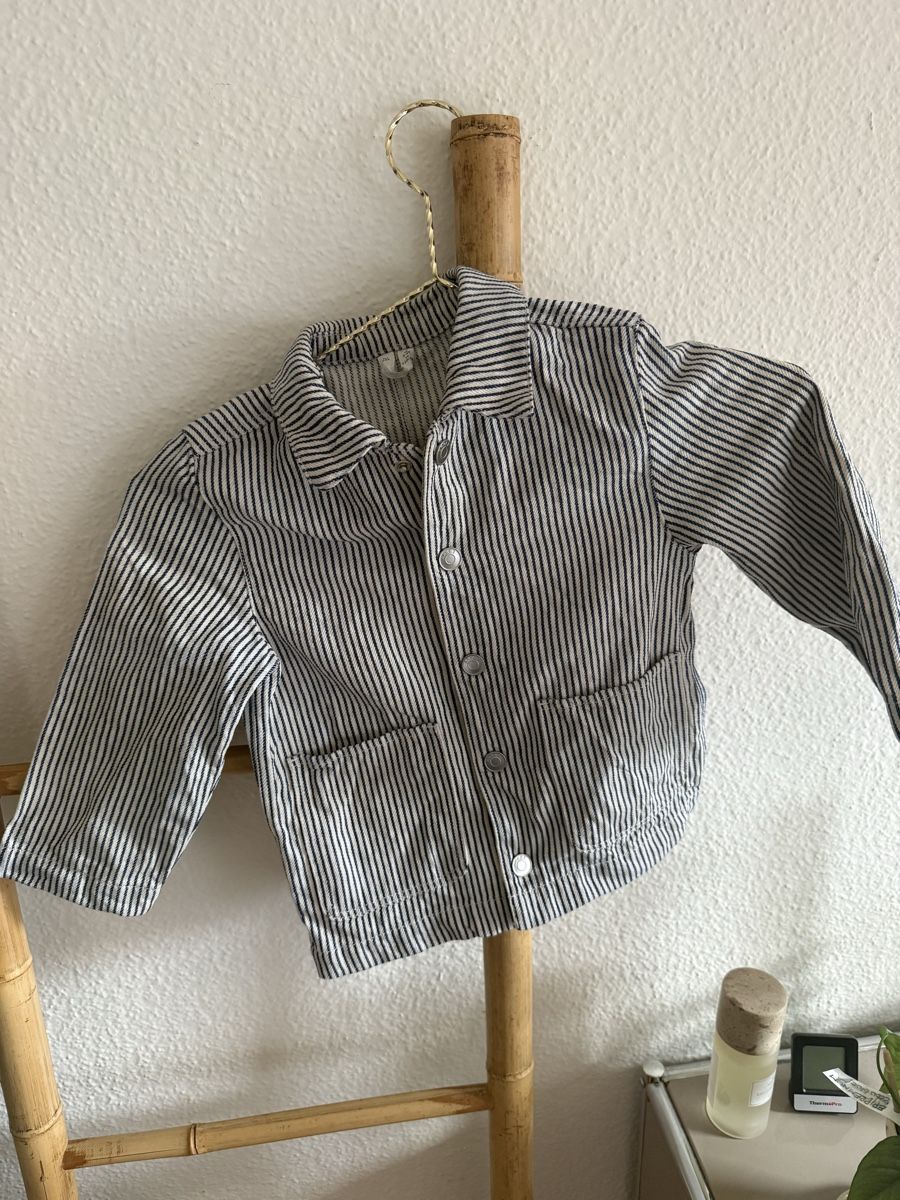 Chemises, T-shirts & Polos: Hemd Arket Gr. 110/116 – D'occasion à Meilen par NHirs96