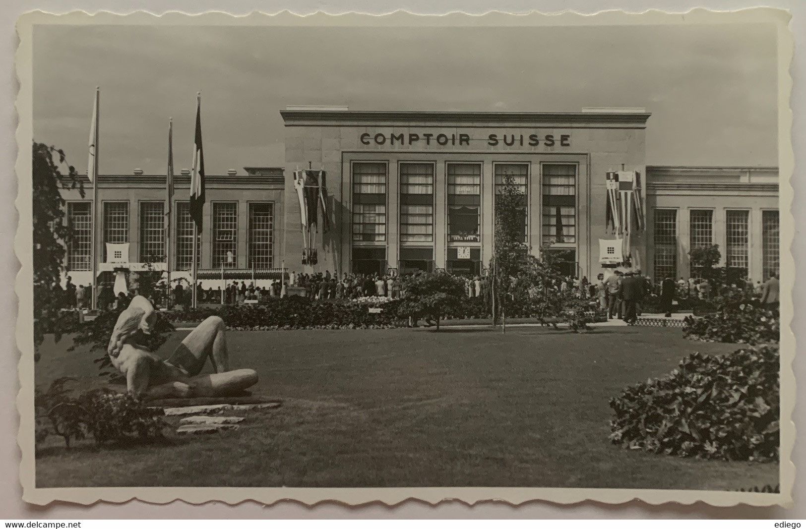 Cartoline postali: LAUSANNE - COMPTOIR SUISSE - BEAULIEU – Usato da Lutry venduto da Ediego