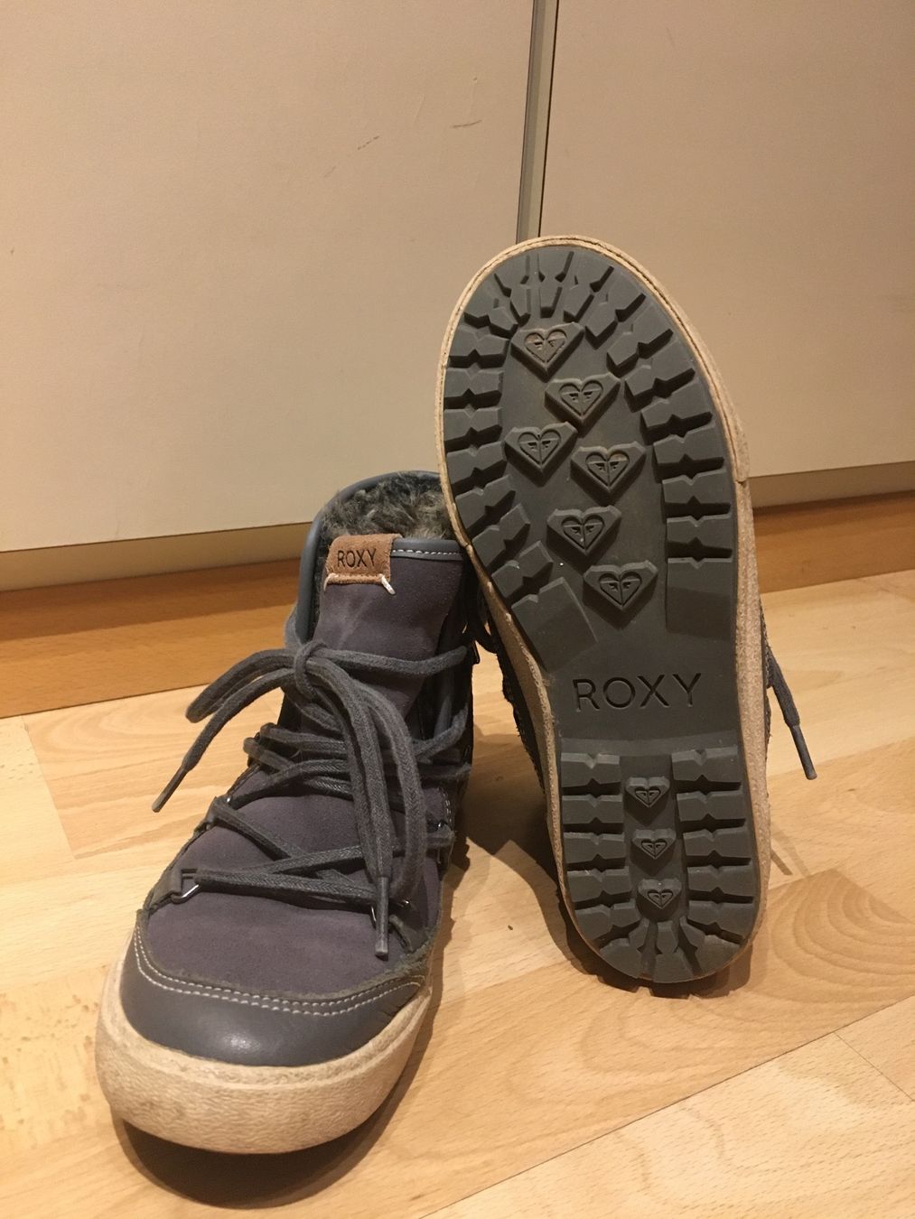 Roxy Scarpe per ragazze: Schuhe , Winterschuhe Roxy Gr. 36 – Usato da Uetendorf venduto da Gar_9pvy 2