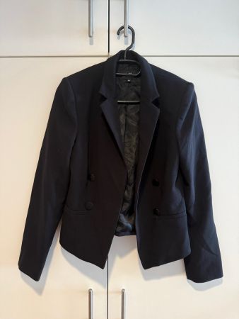 Kurzer Blazer Marke Avant Premiere, Manor 🖤🖤🖤
