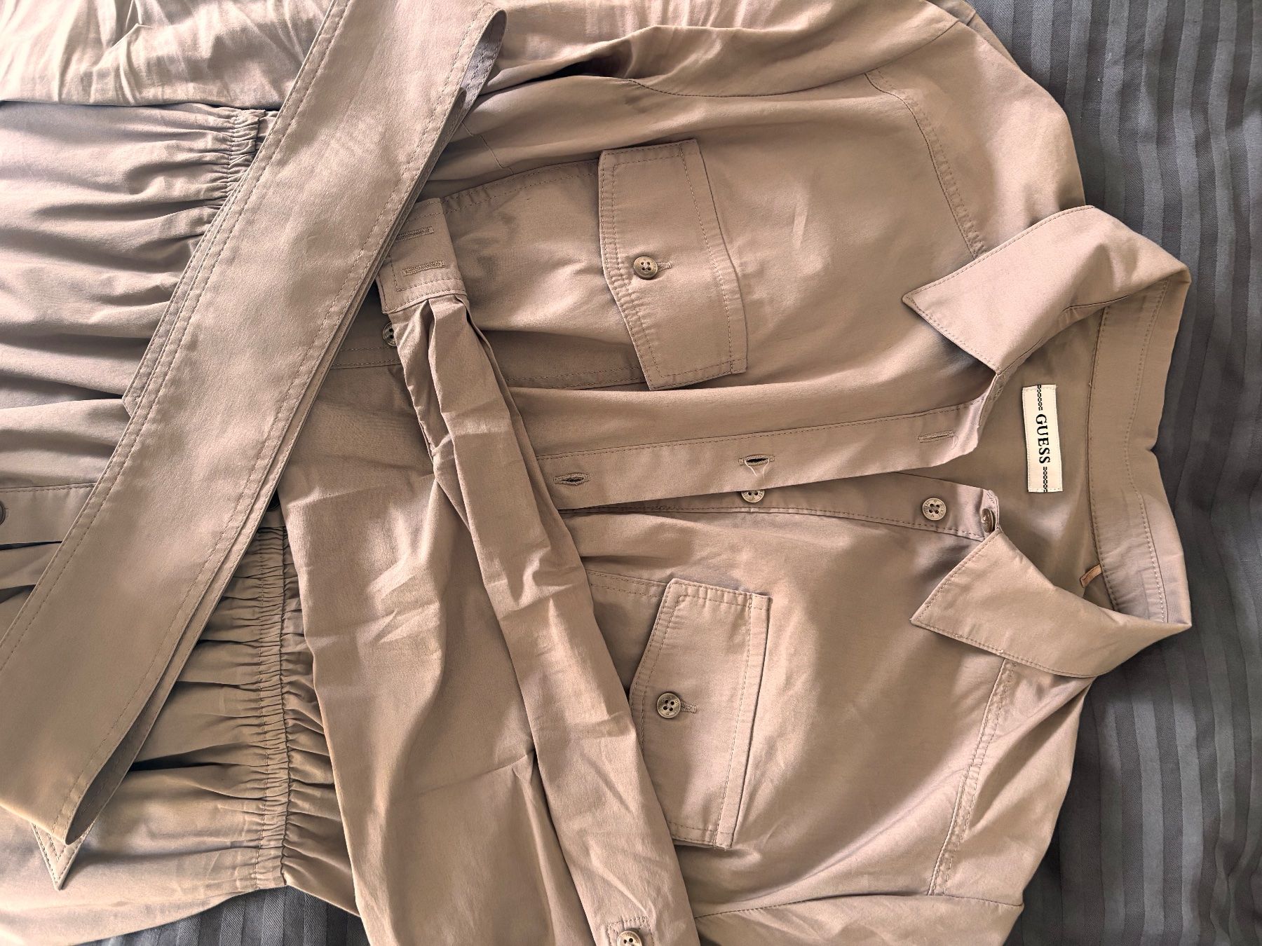 Guess Vestiti: Damenkleid von GUESS – Usato da Fällanden venduto da alz_9x7q 4