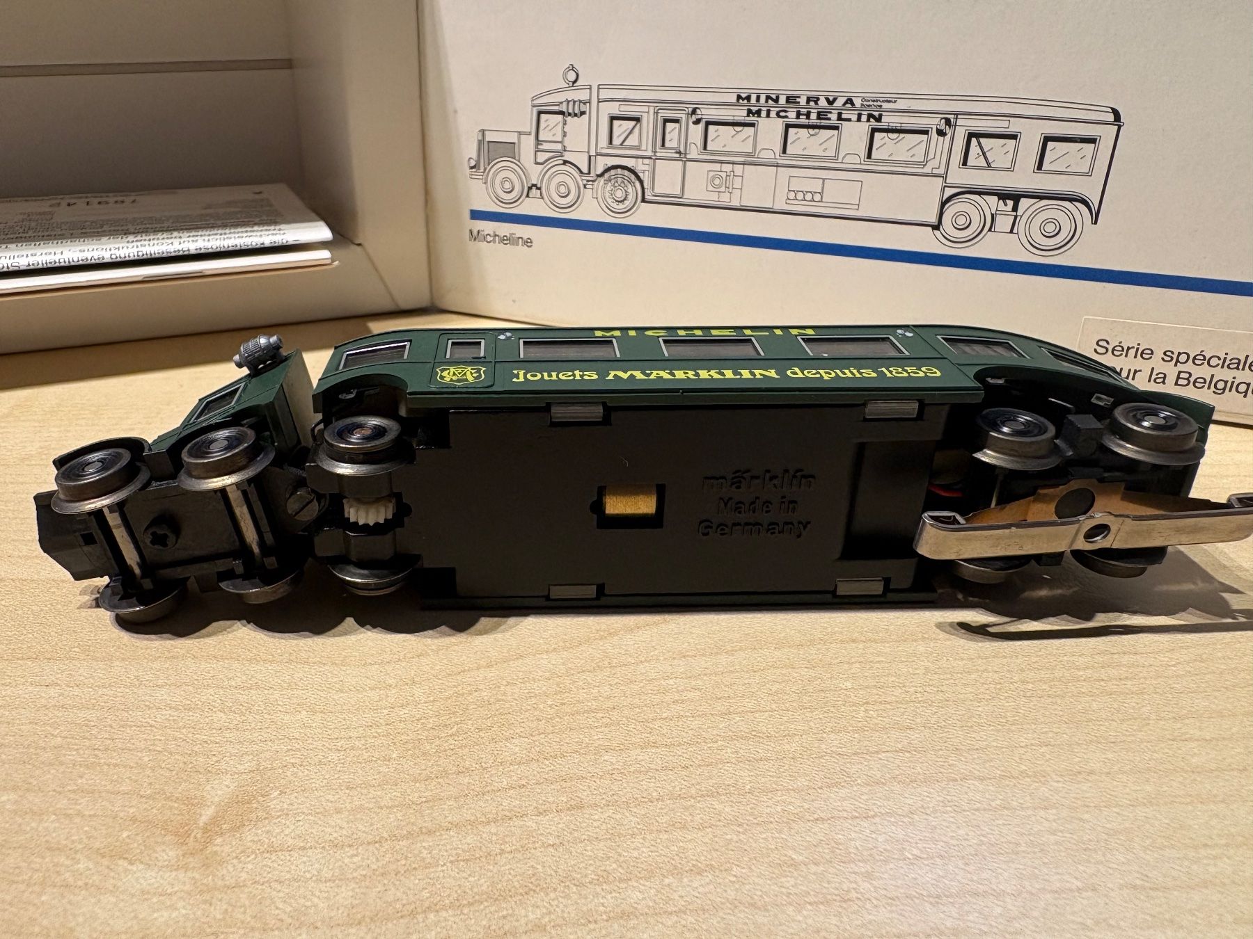 Märklin Modelleisenbahnen: Maerklin 3121  Micheline – Neu und originalverpackt aus Corcelles Payerne von Pierre66 4