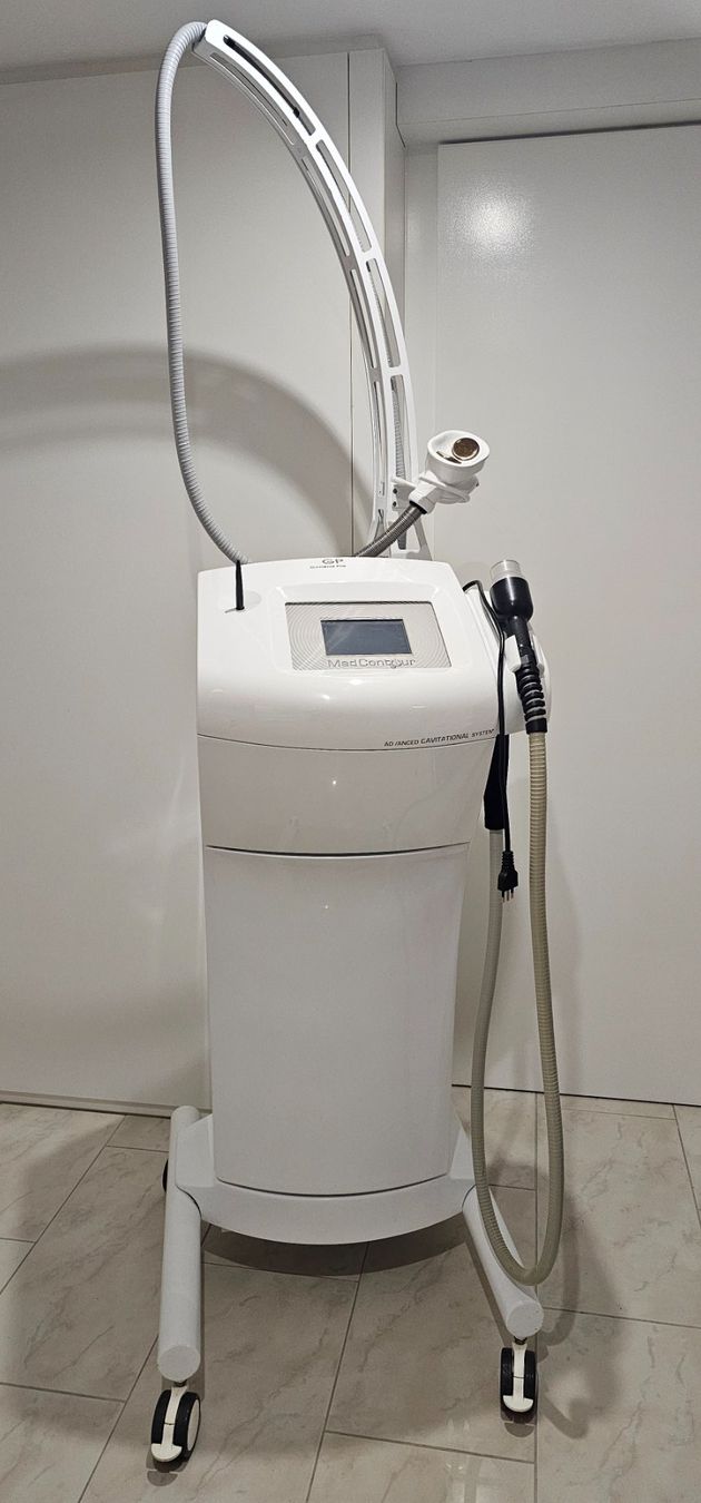 Medizinische Geräte: Ultraschall-Körperbehandlungsgerät – Gebraucht aus St. Gallen von 62_Kaiser 1