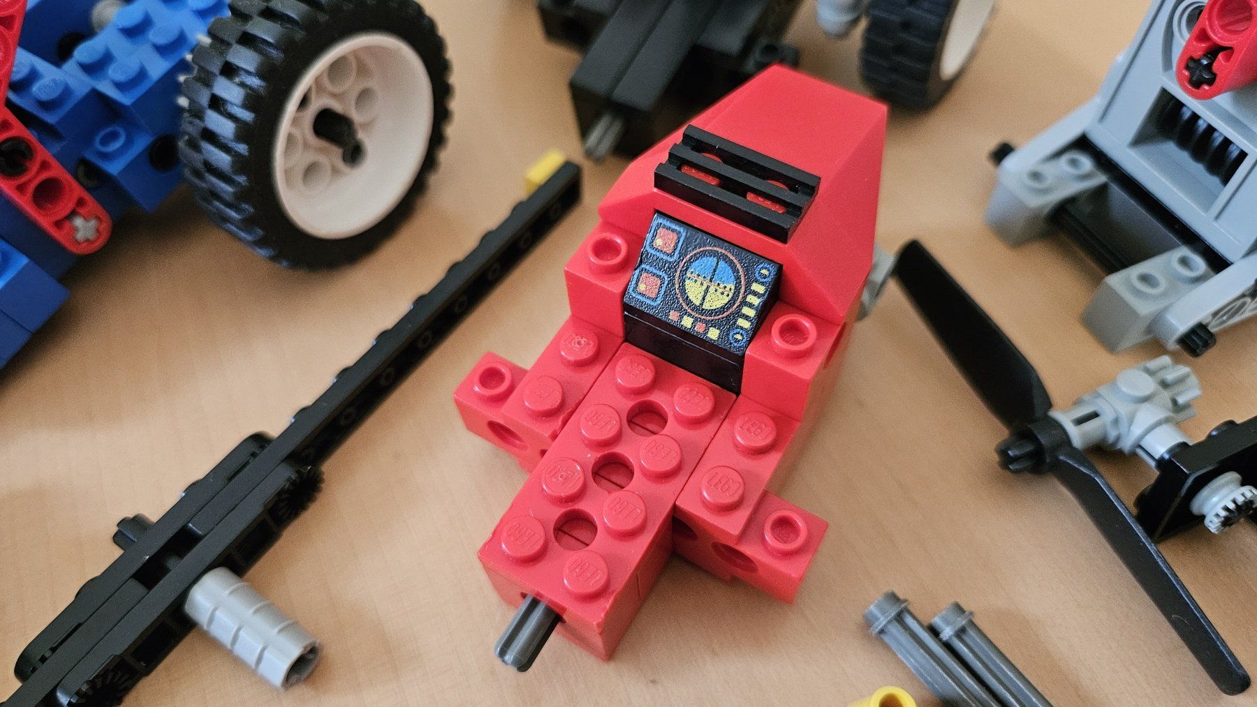Lego Giocattoli: Lego Technic 8244 - Convertables (1996) – Usato da Schaffhausen venduto da asyouwestley 5