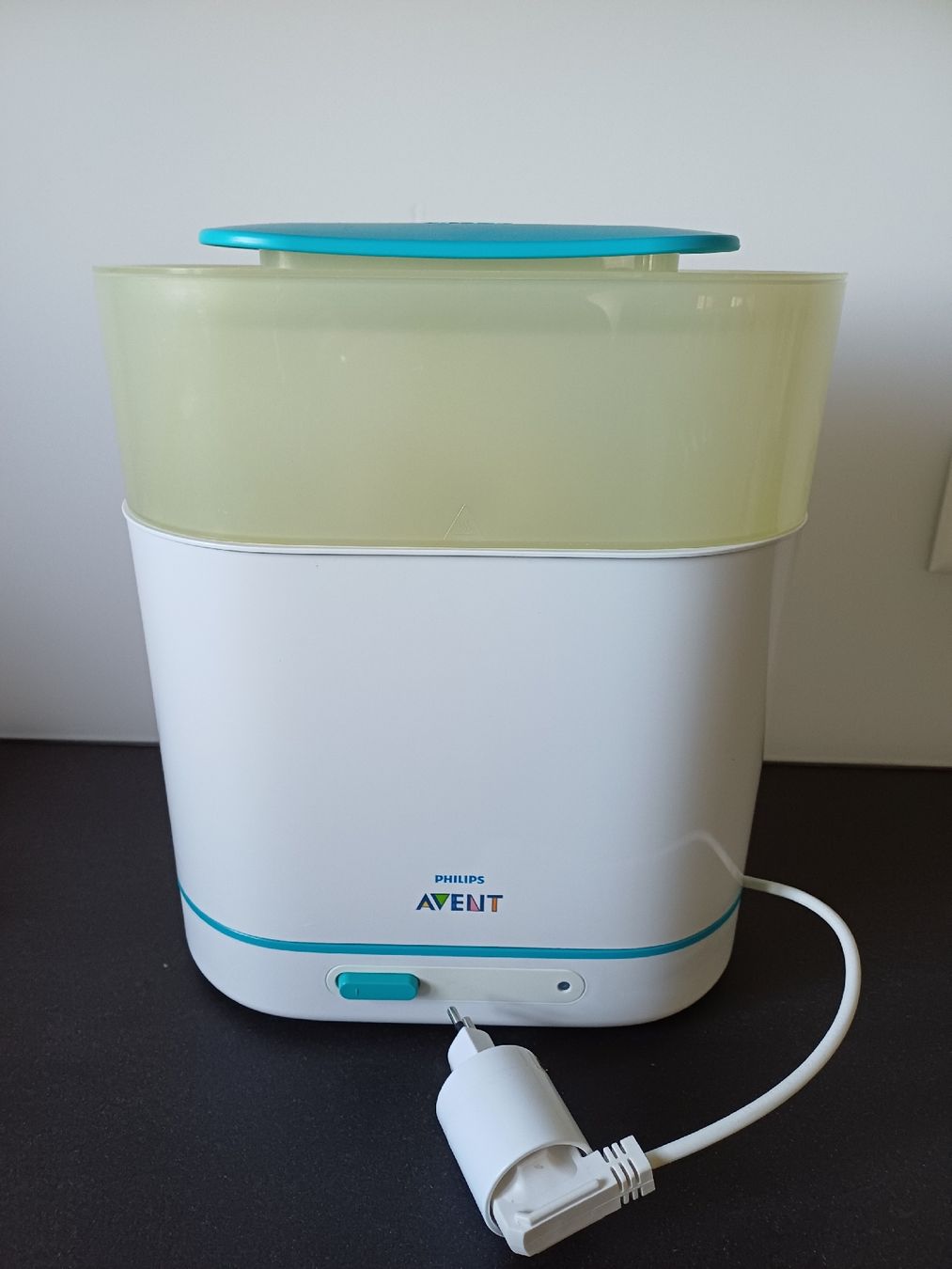 Avent Baby-Mahlzeiten: Philips Avent Sterilisator – Gebraucht aus Lenggenwil von natalie89
