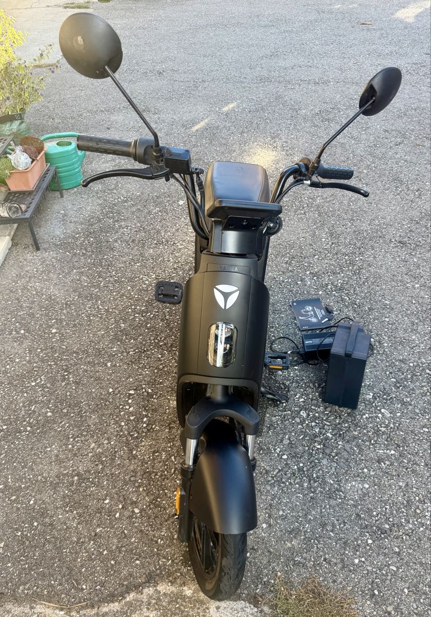 Yadea Scooter: Yadea V7 mit Garantie – Usato da stallikon venduto da Guetze1990 1