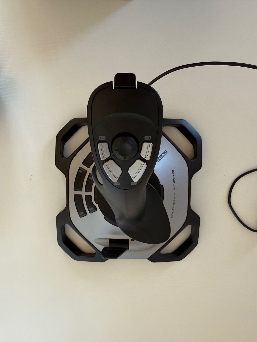 Logitech Controller: Logitech Extreme 3D Pro Precision Flightstick – Usato da Uettligen venduto da Leoniexx 4