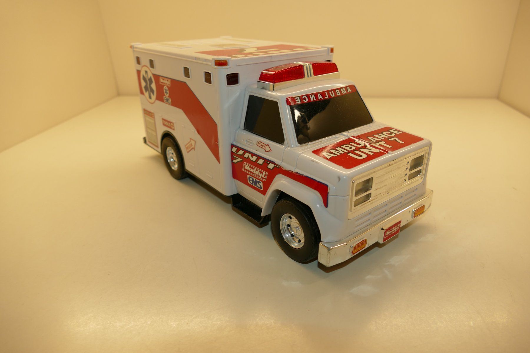 Modellautos: Buddy: US Ambulance Unit 7 – Gebraucht aus Niederhasli von rail-duerst 4