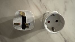Dubai - CH / DE / AU 2x Strom Reise Adapter + 1x CH 3-Fach