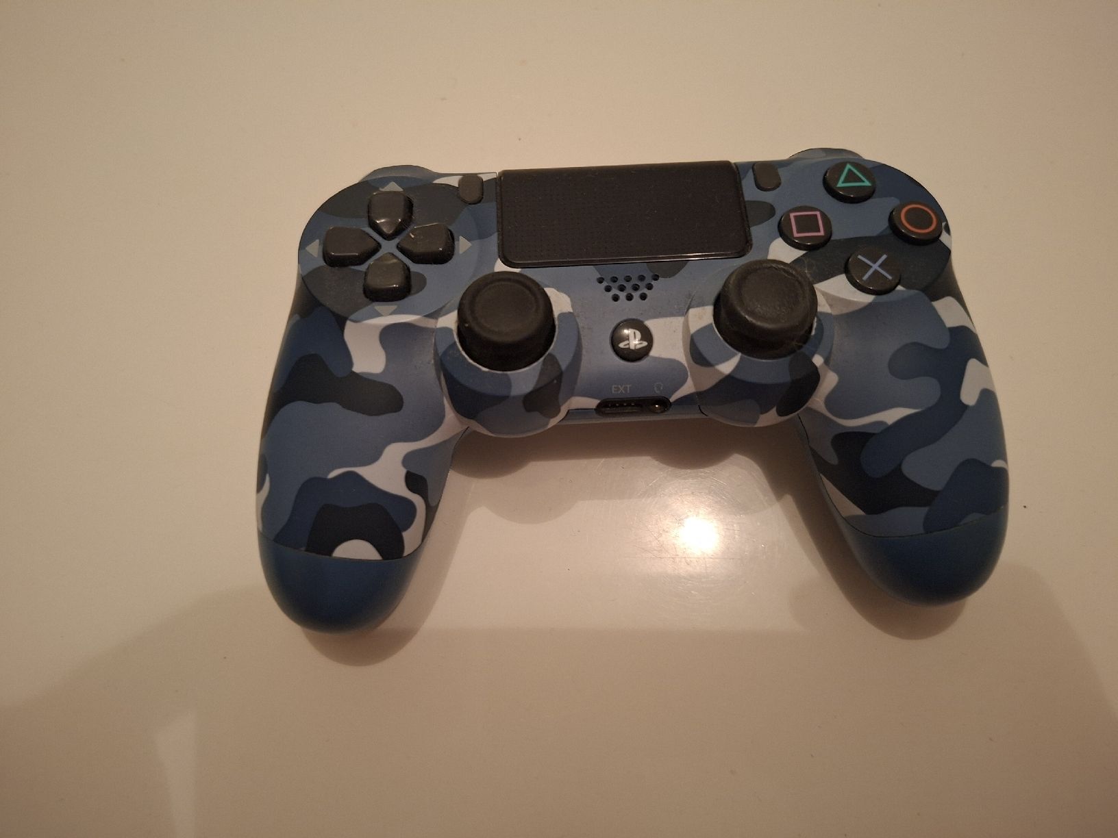Sony Controller: controller ps4 – Gebraucht aus Arbon von woj_765s