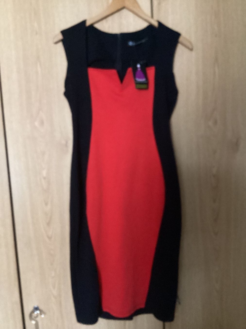 Kleider: Kleid – Neu und originalverpackt aus Wetzikon ZH von Paty53
