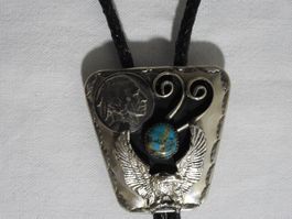Bolo Tie mit Türkis