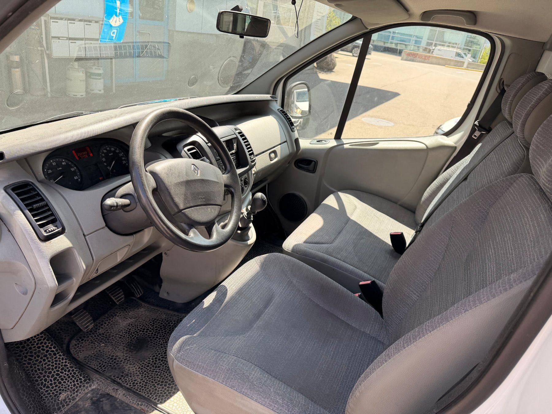 Renault Veicoli commerciali: Renault Trafic dCi 115 – Usato da Geroldswil venduto da Eba2 5
