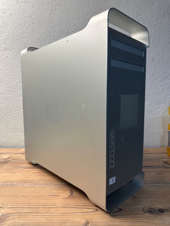 Apple Mac Pro 5.1 (2009-2012) Reconditionné - 12 Cœurs à 3,46 GHz, 32 Go RAM, SSD 512 Go + 2 To