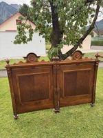 Massives Bettgestell aus Holz mit Lattenrost 90x190 cm
