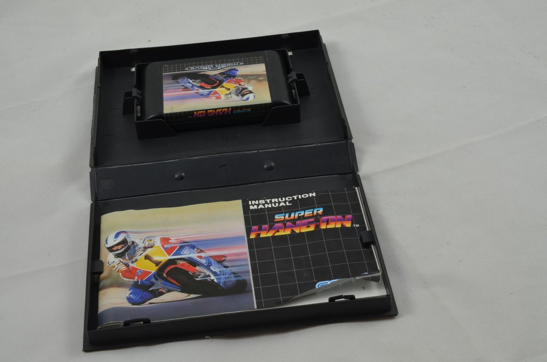 Giochi: Super Hang On Sega Mega Drive Spiel CIB – Usato da Buchs AG venduto da SellAndBuyX 5