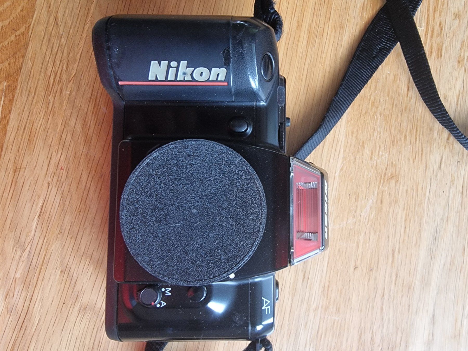 Nikon Kamera: Spiegelreflexkamera F401 – Gebraucht aus stans von iselli1