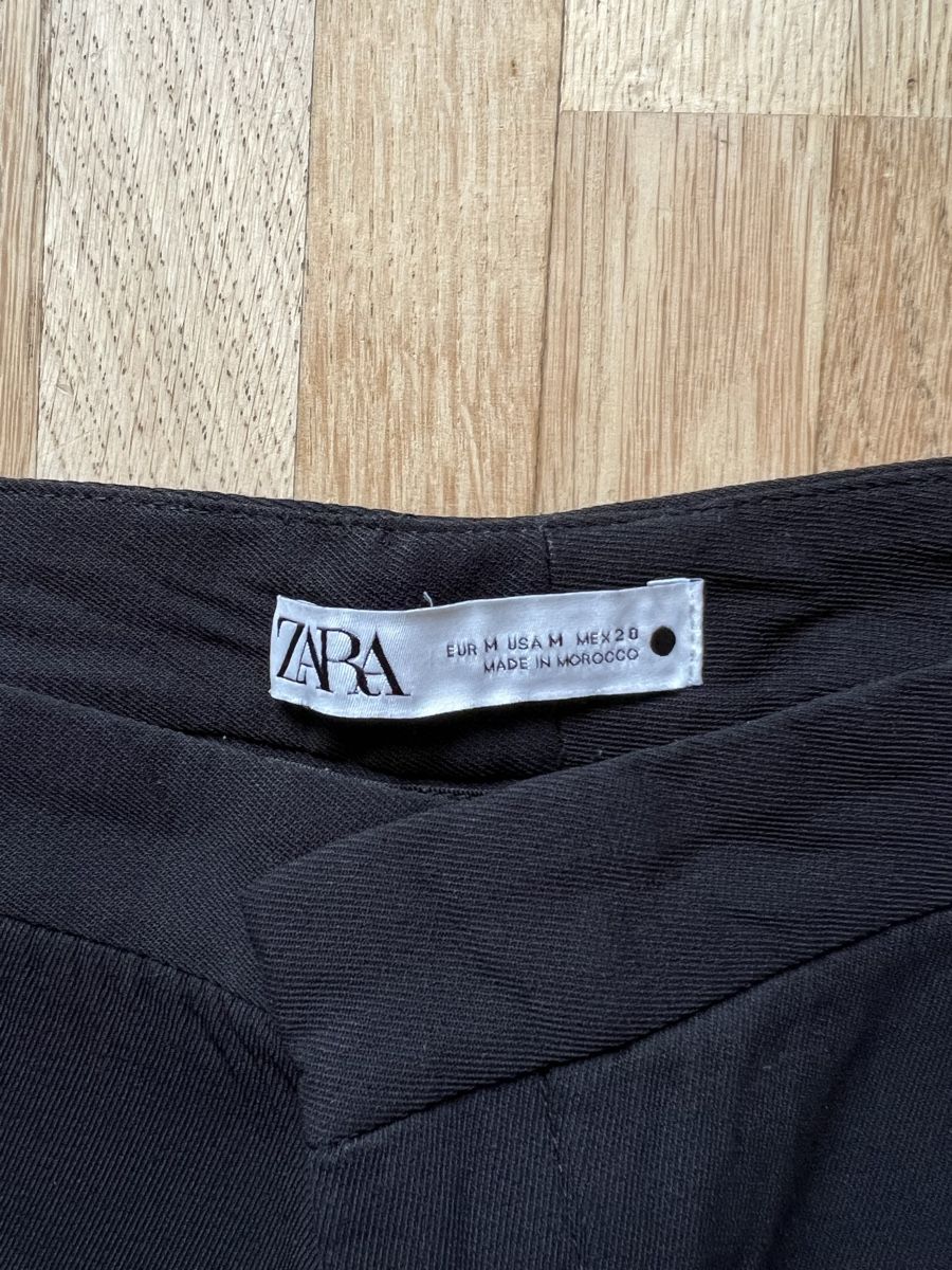 Zara Pantaloni: Zara straight leg trousers M – Usato da Zollikon venduto da jud_cmm9 1