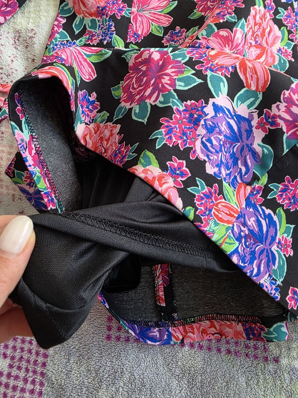 Zara Vestiti: Zara Kleid mit Blumenmuster, Gr. M – Nuovo e nell'imballaggio originale da St Gallen venduto da vir_5kgt 1
