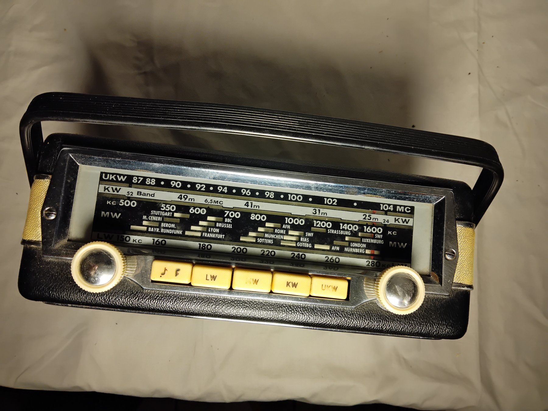 Radio: Transistorradio SÜDFUNK sehr frühes Transistorradio – Usato da Nuglar venduto da lampa-radio 3
