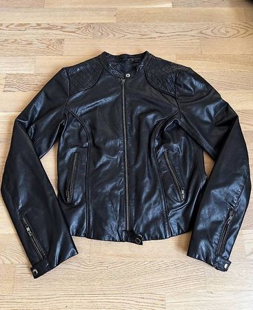 Echtlederjacke aus Rindsleder - Gr. M - Schwarz