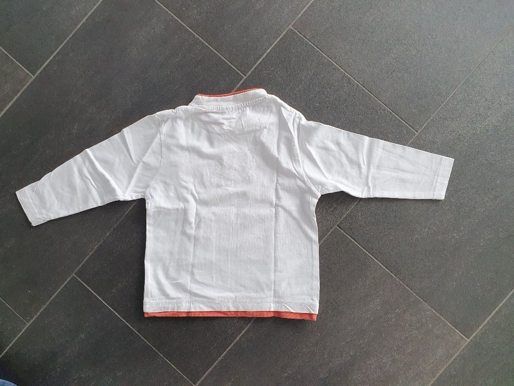 C&A Pulls et sweat-shirts: Sweatshirt Gr. 92 – D'occasion à Oberegg par Roberto24 1