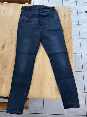 Umstands-Jeans
