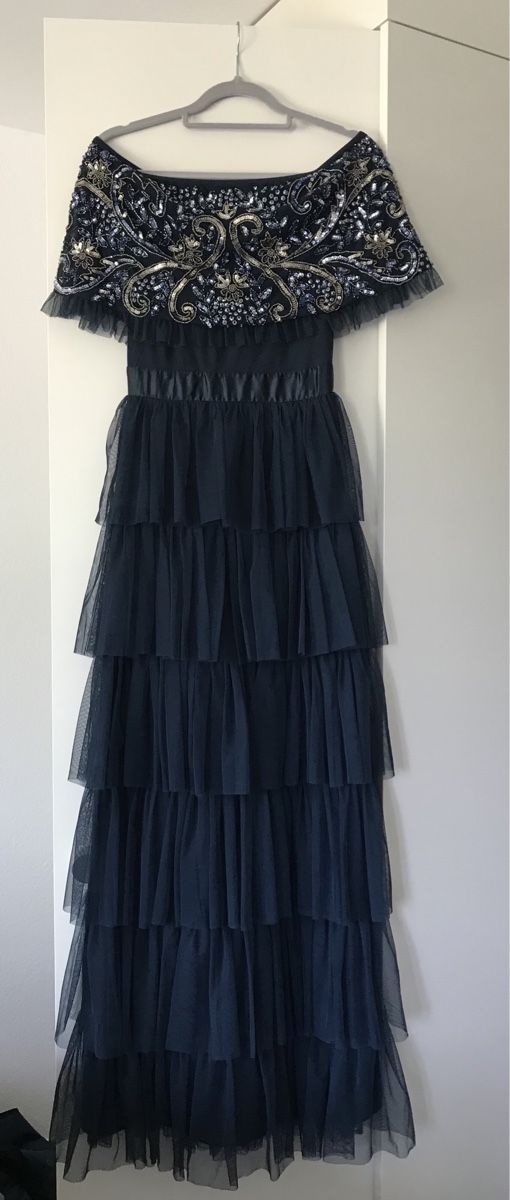 Vestiti: Festkleid dunkelblau Grösse 36 mit Perlen bestickt – Usato da Dübendorf venduto da nela123 3