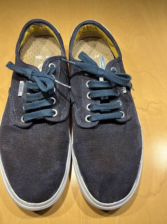 Scarpe da uomo: Vans Herrenschuhe – Usato da Meikirch venduto da Mariamole