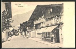 Brienz, Dorfstrasse, Souvenirgeschäft, datiert 1905