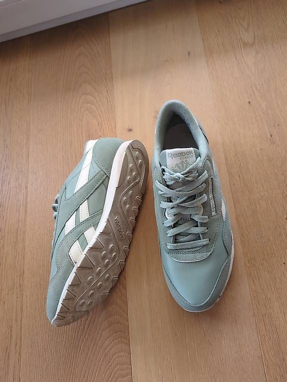 Reebok Scarpe da uomo: Reebok Classic Gr. 41 – Usato da Bünzen venduto da Laura_Stuggi 2
