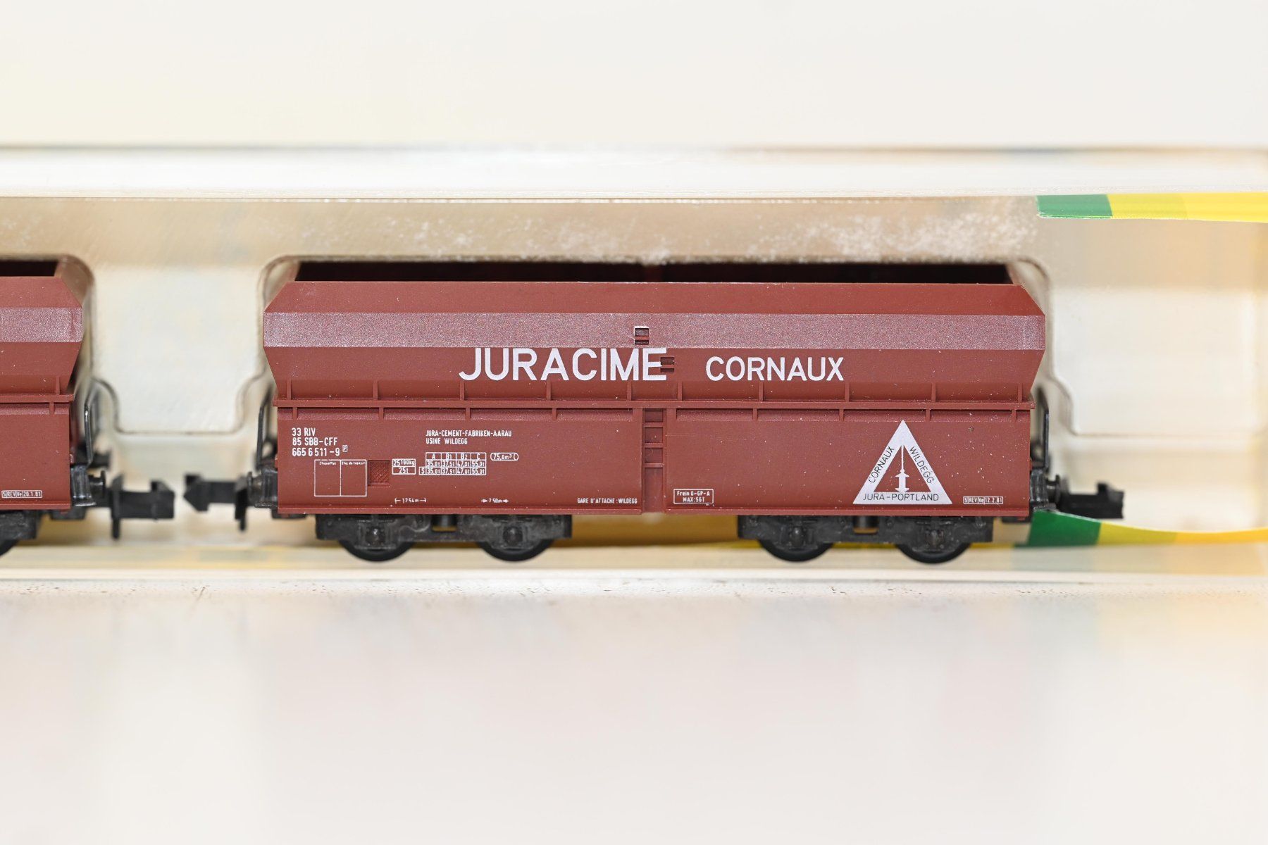 Trix Modellini di ferrovie: 2x Waggons Juracime Cornaux Minitrix Spur N mit OVP – Usato da Laupen ZH venduto da Zmoewe 2