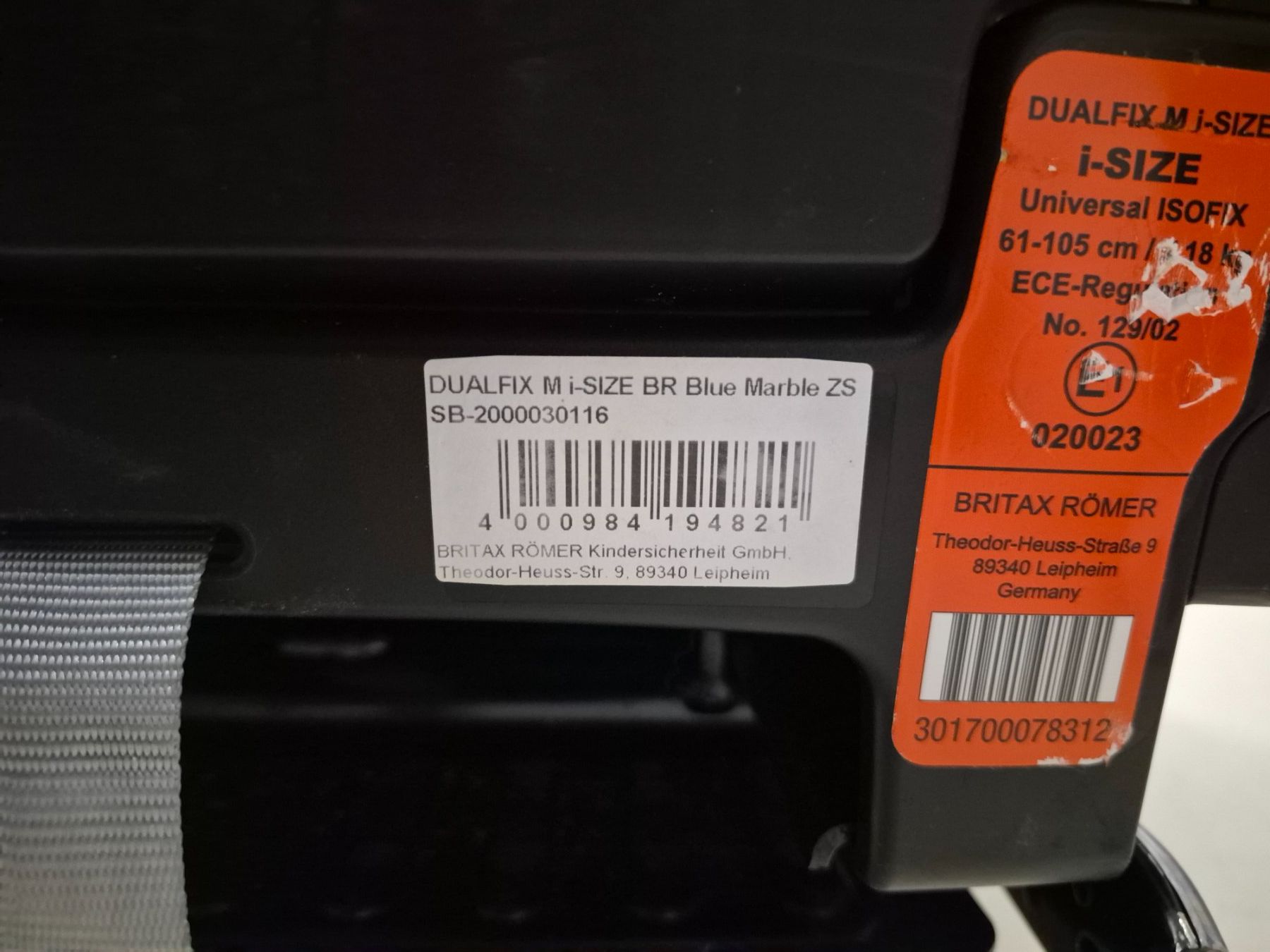 Britax Römer Auto-Kindersitze: Römer Kindersitz Dualfix M i-size Anthrazit – Gebraucht aus Stallikon von pab_g9j6 2
