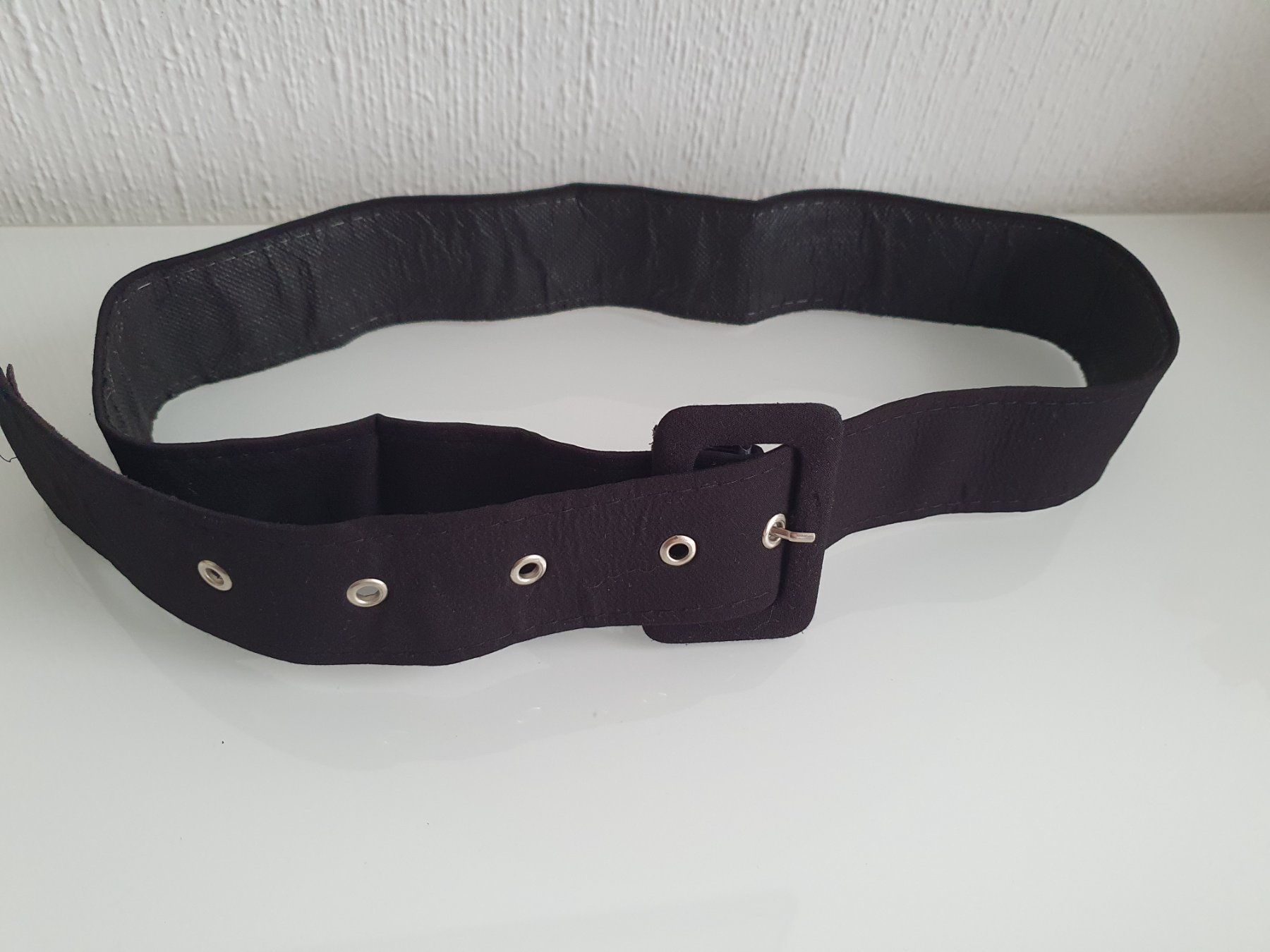 Cinture: Ceinture noire élégante - Taille ajustable – Usato da Lausanne venduto da Af2016