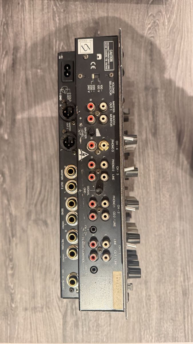 Pioneer Mischpulte: Pioneer DJM 500 – Gebraucht aus Oberwil-Lieli von KZA5563 1