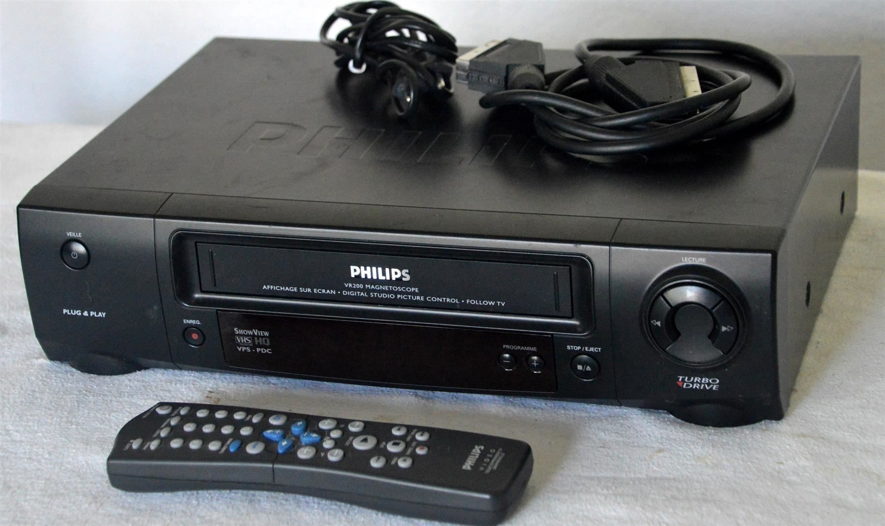 Philips Registratori: Videorecorder / magnétoscope  VHS Philips VR200A – Usato da Collonges venduto da arashee 1
