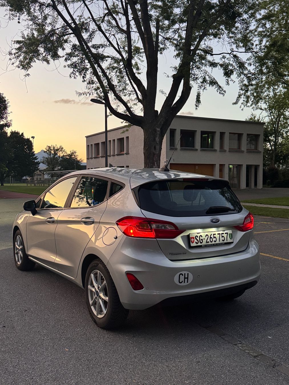 Ford Autos: Ford Fiesta 1.5D 2020 mit Winterpacket – Gebraucht aus Sevelen von black-devil 2