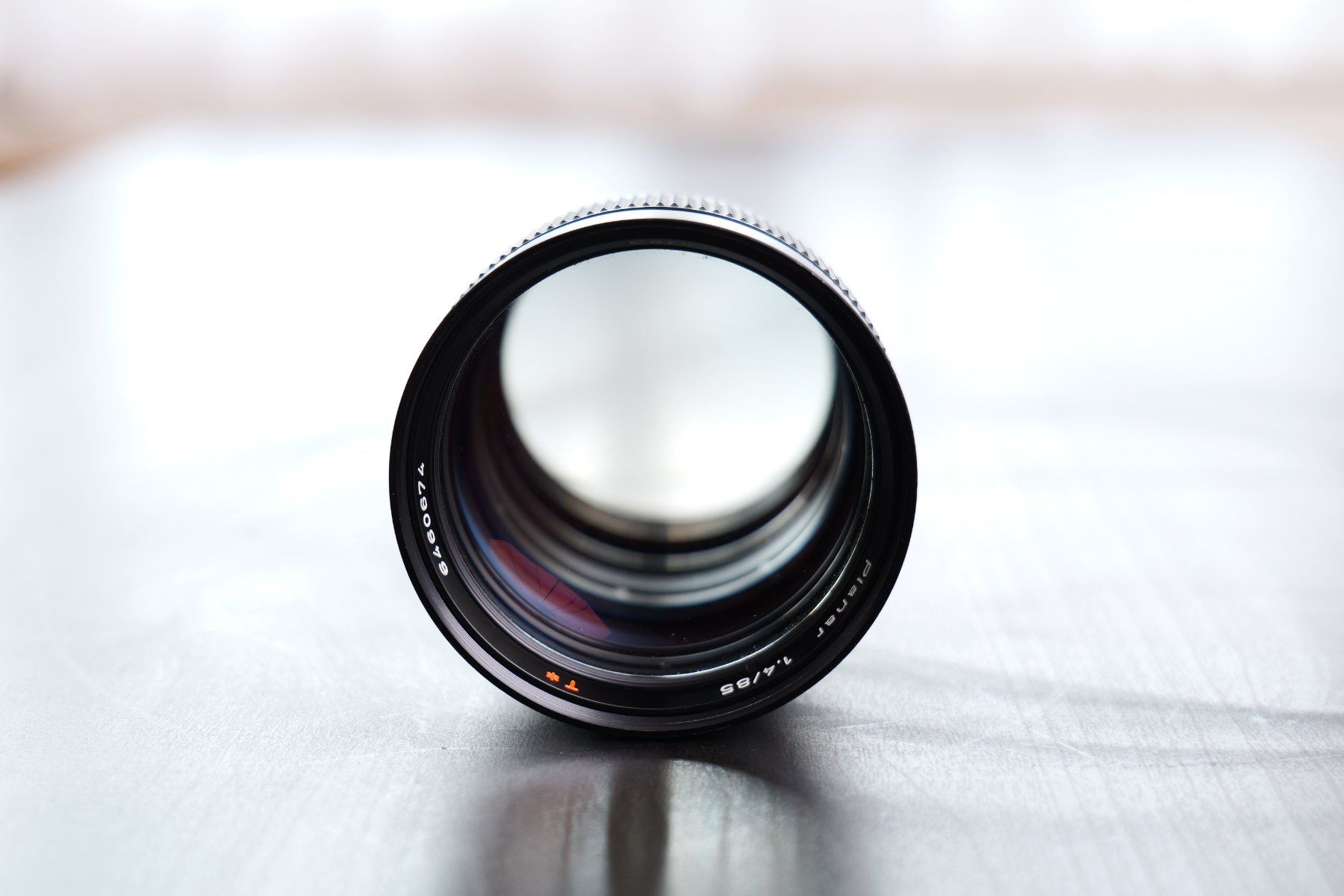 Zeiss Obiettivi: Contax Zeiss 85mm f1.4 – Usato da Tecknau venduto da LevinLaufmann 3