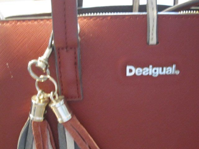 Desigual Sacs femmes: Desigual-Tasche – D'occasion à Ehrendingen par salvi1995 1