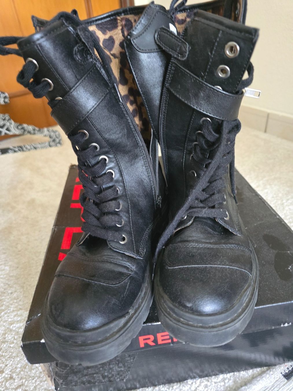 Replay Scarpe per ragazze: Leather boots by Replay, size 36 – Usato da Spreitenbach venduto da Breezyel 2