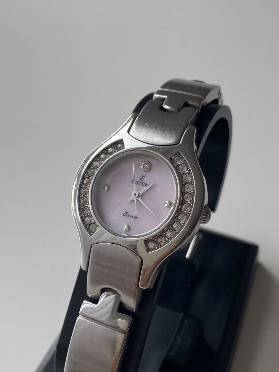 Festina Orologi: Festina Silberne Perlmutt Damen Uhr – Usato da Givisiez venduto da dor_xb9k 1