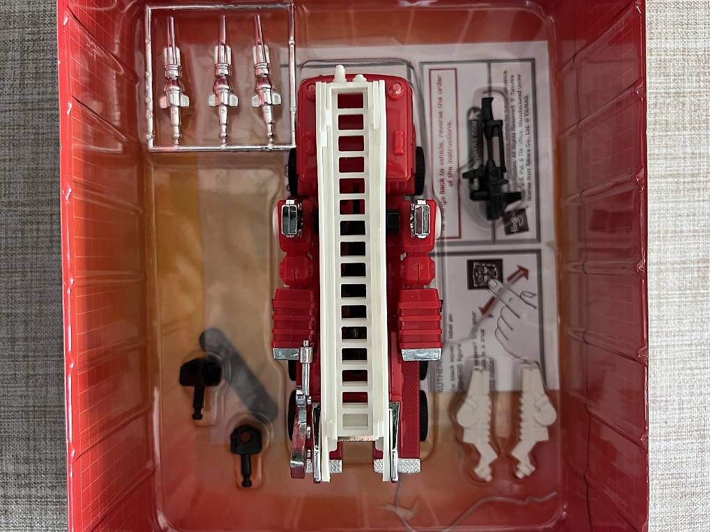 Spielzeuge: Transformers Inferno G1 Commemorative Series V transformer – Gebraucht aus Neuchatel von Pancrazi 3
