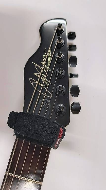 Strumenti musicali: Neue Chapman ML1 Baritone Egitarre – Nuovo (secondo la descrizione) da Oberarth venduto da TJIONS 4