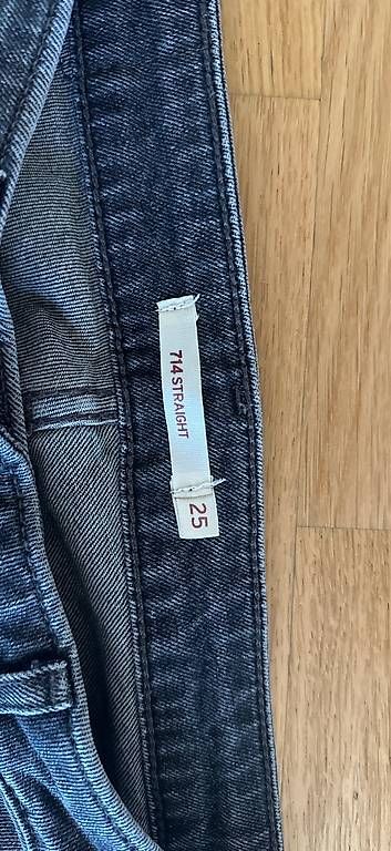 Jeans: Hosen Levi's – Usato da Bern venduto da Salamander86 1