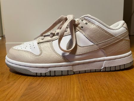 Nike Dunk Low Next Nature - Beige/Blanc - Pointure 36.5