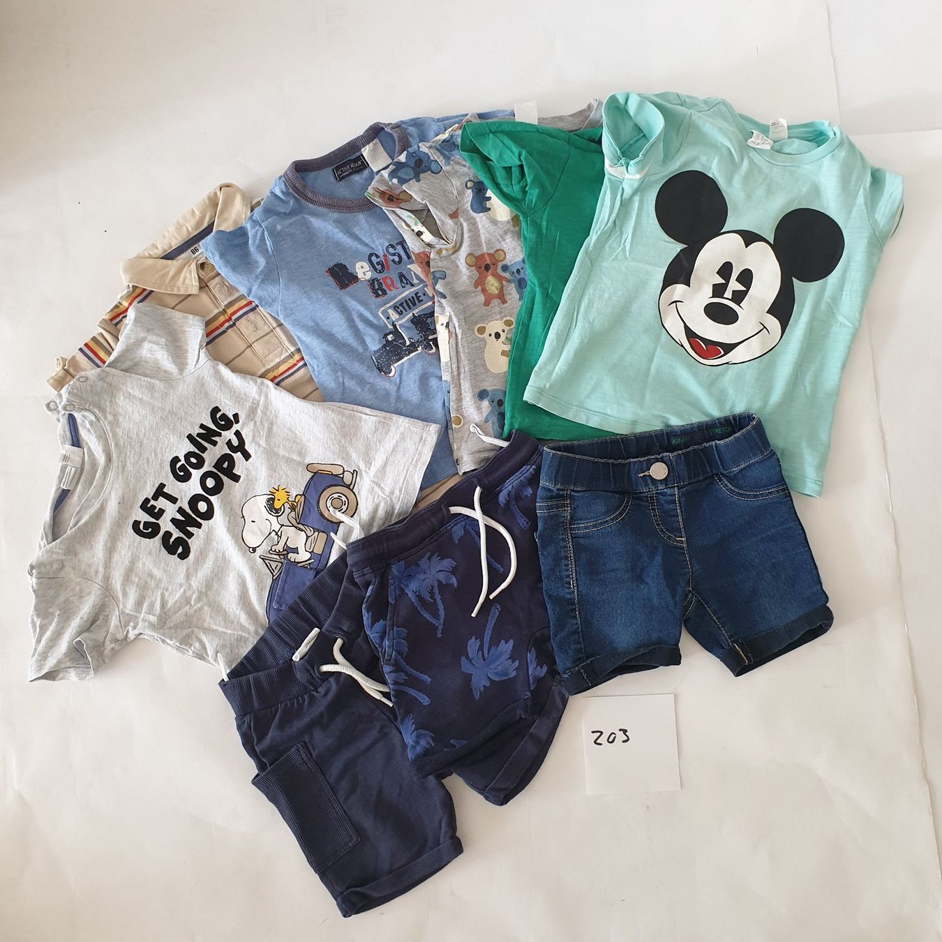 Lotti & Set di vestiti: Sommer Kleiderpaket 86 – Usato da Chur venduto da copino