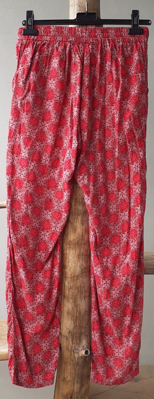 Pantaloni: Blue Motion Sommerhose 36/38 – Usato da Bern venduto da Solarsystem 2