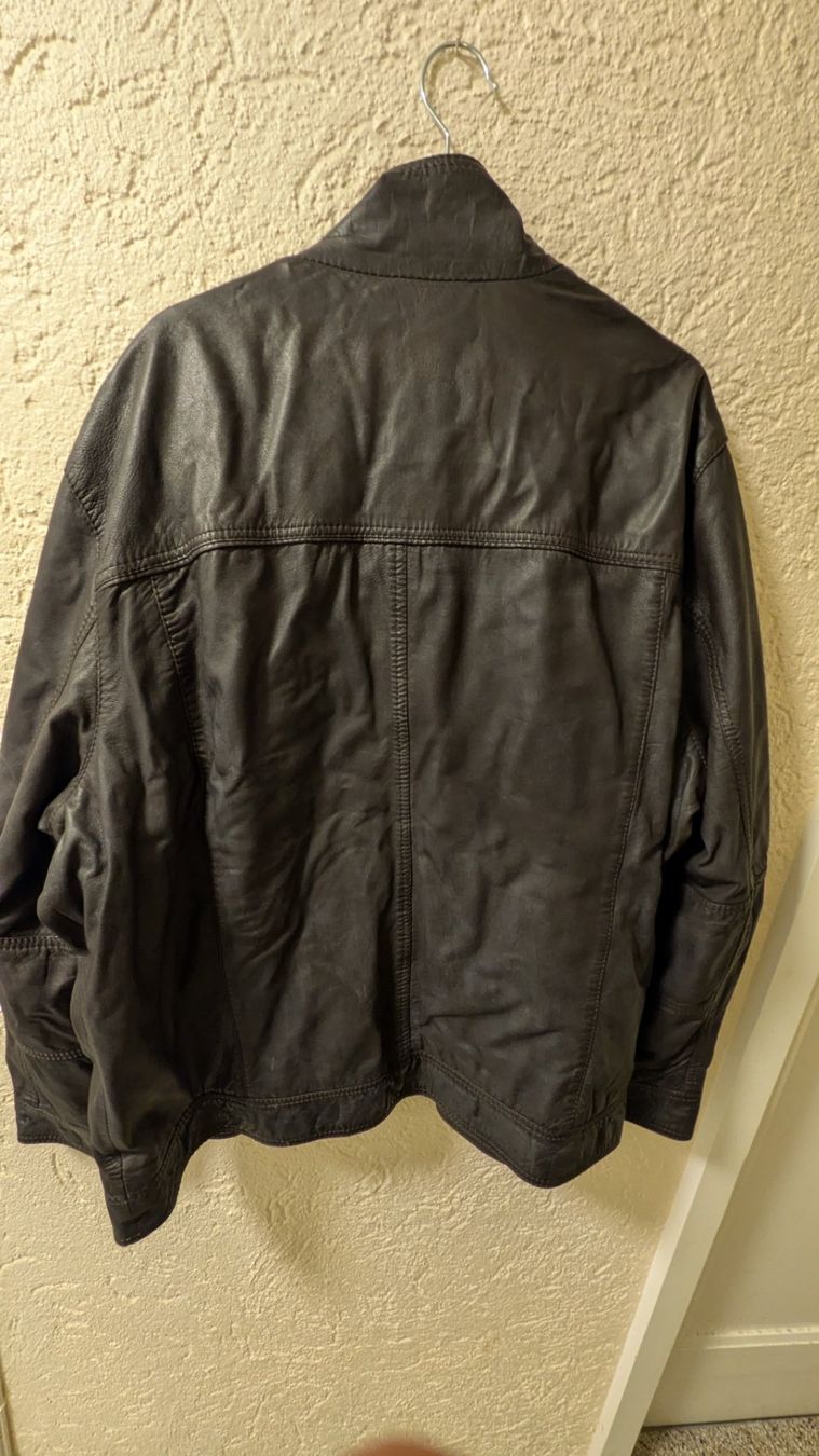 Jacken: Lederjacke – Gebraucht aus Bern von Hurti 1