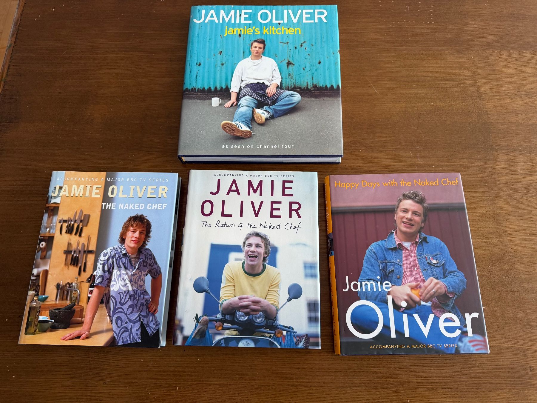Libri: Jamie Oliver Cookbooks – Usato da Küssnacht venduto da Flowerlady